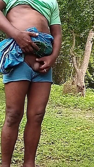 Boy Video Latest Lund Sexy Girls Ko Dhundh Raha Hai