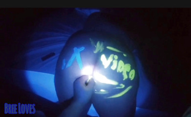 Fucking virgin pawgs ass with a butt plug