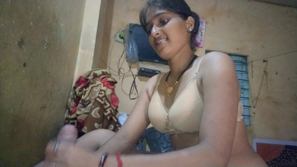 Sister-in-law Did a Good Hand Job for Stepbrother