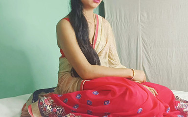 Thirsty Bhabhi's Body Heat Played with Her Ex-boyfriend