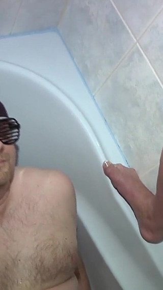 Tattoed Brunette Babe with Red Lingerie Pisses on a Masked Guy in Bathroom