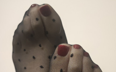 Clea give a gift for Christmas