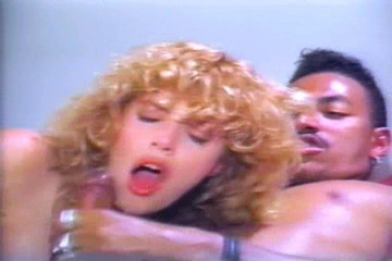 Cumshot 1 Curly Blonde