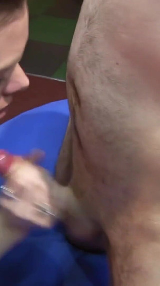 Multiple Cumshots Over a BBW and Skinny Chick