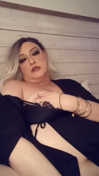 Talking nasty makes me horny