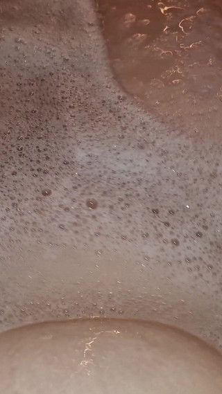 Curvy Girl Taking Bath, See Close up My Big Boobs, Nipples, Shaved Pussy Wet and Soap