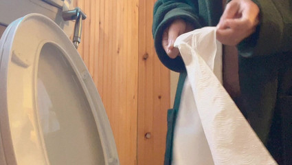 Eo of Hana Chan Sexy Japanese in Bathroom and Bed Room the Water She Drain Out Amazing