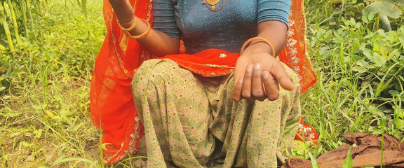 Sonam's Pussy Was Drained in the Fields