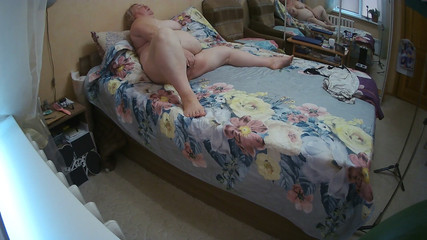 Evening Masturbation of a Meaty Pussy From a Neighbor