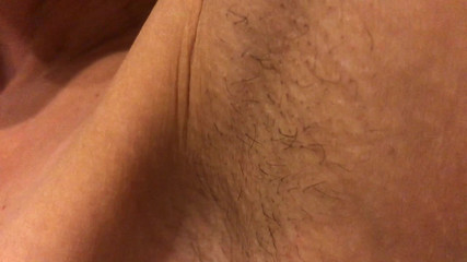 Shaving My Hairy Armpits and Pissing