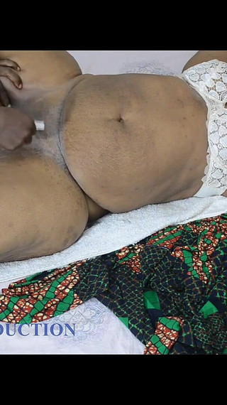 I Licked Queen_vusi Pussy After Shaving Her