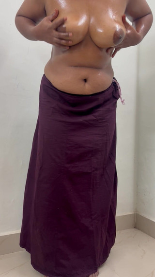 Nude Boobs Oil Massage