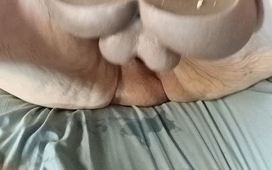 Damn Those Big Black Balls Pounding That Pussy so Wet N so Juicy