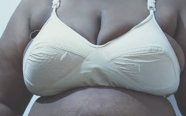 Indian lady finger performance