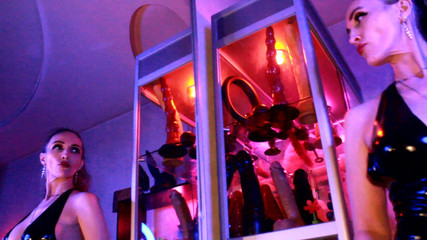 Fetish Dominatrix Eva Latex Femdom Fetish Big Ass MILF BDSM Mistress Dance Solo High Heels