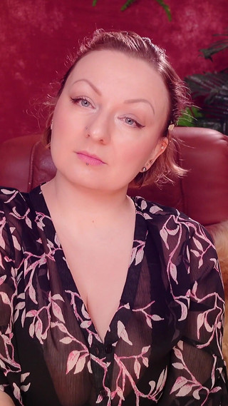 Asmr with Medical Gloves: I Am Your Boss. Arya Grander.