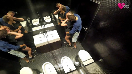 Amazing blowjob in restaurant bathroom