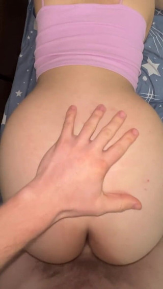 18yr Babe Got a Very Tight Pussy