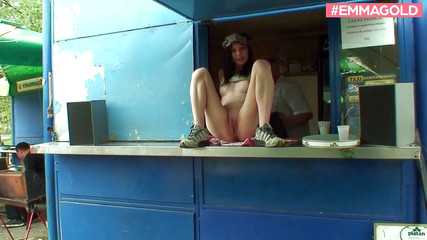 Public sex I fuck she at the imbiss