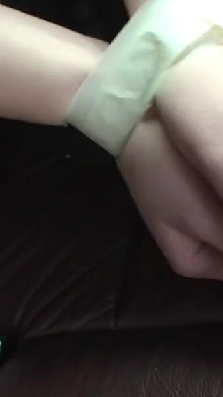 Bustyellen Nipple Play in Backseat