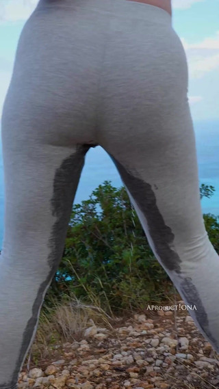 Wetting and Pee Outdooors