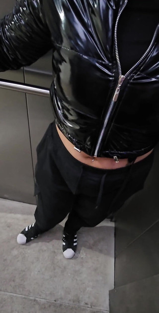 I Fucked My Neighbor in the Elevator