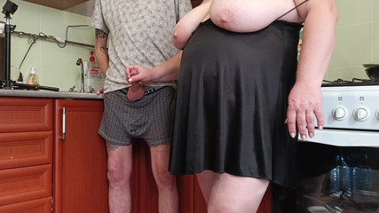 Before Lunch, a Neighbor Jerks off My Dick to a Cumshot