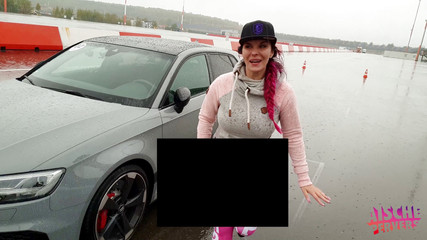 Hot dick sucking in the toilet