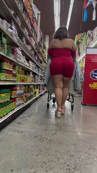 Puerto Rican Boricua Woman MILF Latina Mami Leg Tease Big Booty Fat Ass Walking in Slow Motion Mini Skirt High Heel