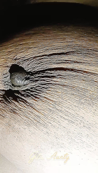 Indian Lokal Deshi Bhabhi Fuking Bifor Bed Rest and Body Imprsh