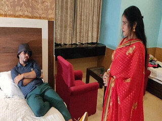 A Desi Wife Working in a Hotel Submitted to a Thirky Man
