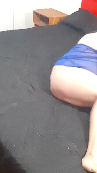 Stepmother Masturbates Alone Because She Wants Cock