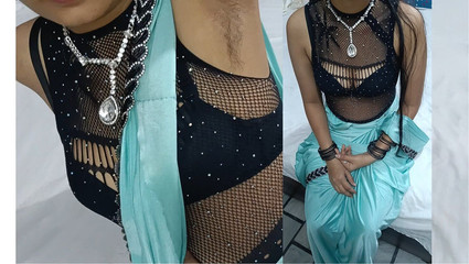 Indian Desi Bhabhi Vamika Has Amazing Pusssy