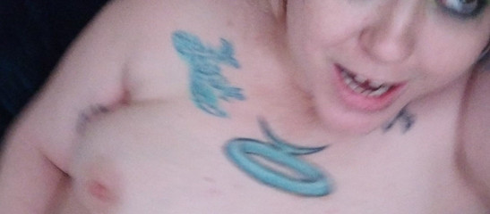 She Pleasures Herself Thinking of You, Come Daydream with Me