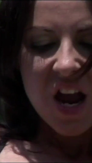 The Nurse Maria Bellucci Gives Aid and His Ass on the River