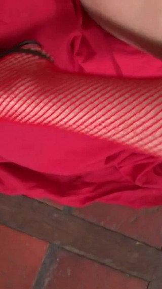 The mistress gets filmed when she plays with sex toys in her ass