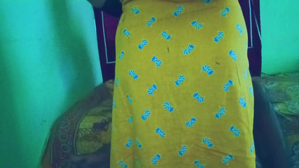 Desi Housewife Fucked by Her Servant in Doggy Style