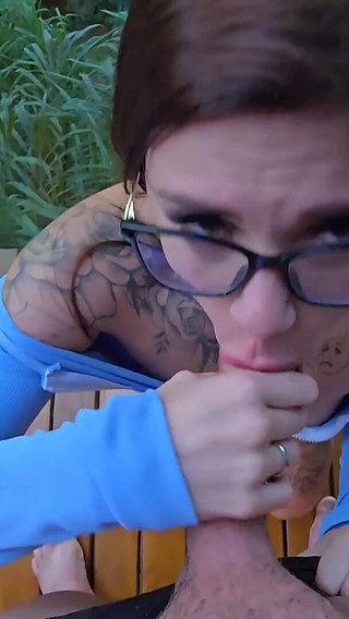 Fucked the Hottie Outdoors in the Middle of Nature