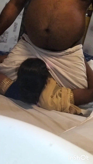 Indian Girl Hot Sex with Customer at Lodge