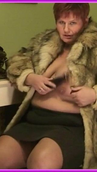Masturbates in a Fur Coat