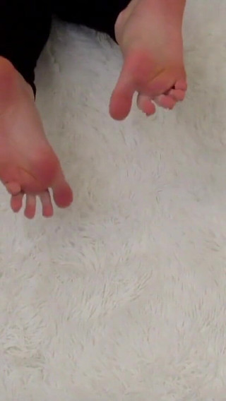 Perfect feet jerk off instructions