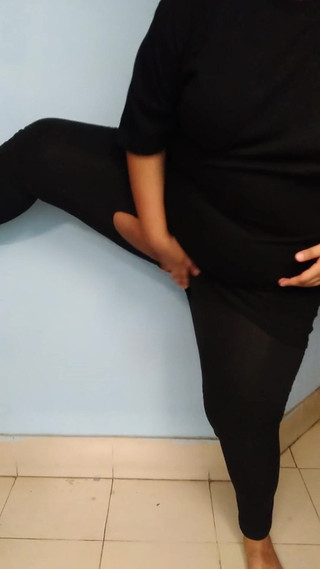 Deviya Dutta Supper Hot