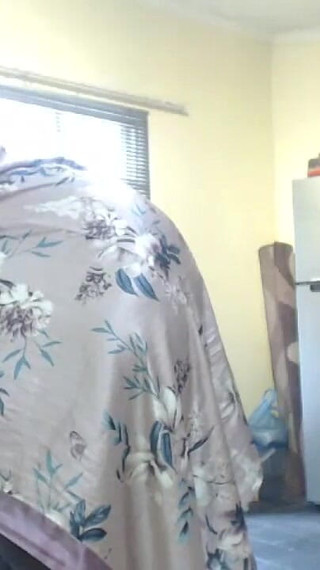 Black MILF Spiting Fetish and Boobs Tease