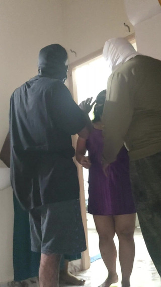 Two Theives Fucks Lonely Women