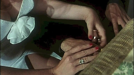 At Moana Pozzi's Club Pussy for Everyone