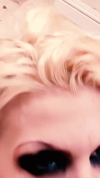 Michelle Mclaren Takes Dick in Her Wet Hole