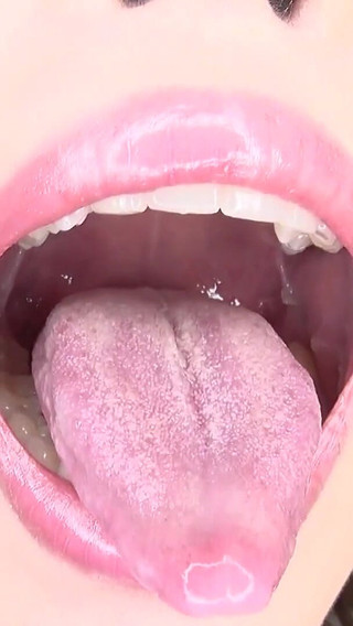 Nanako Lets You See Her Breathing Straight Into the Lens: Open Throat, Warm Breath... and a Uvula Pulsing Just for You