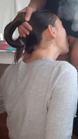 The Waitress Made a Cunnilingus Vip to the Client