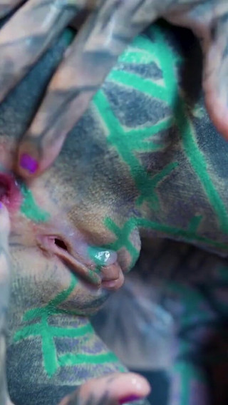 Tattoo Anal Gape Loving Girl Cumplay