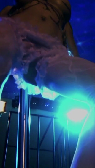 Stunning Asian babe gets anally fucked from her fucker on the table